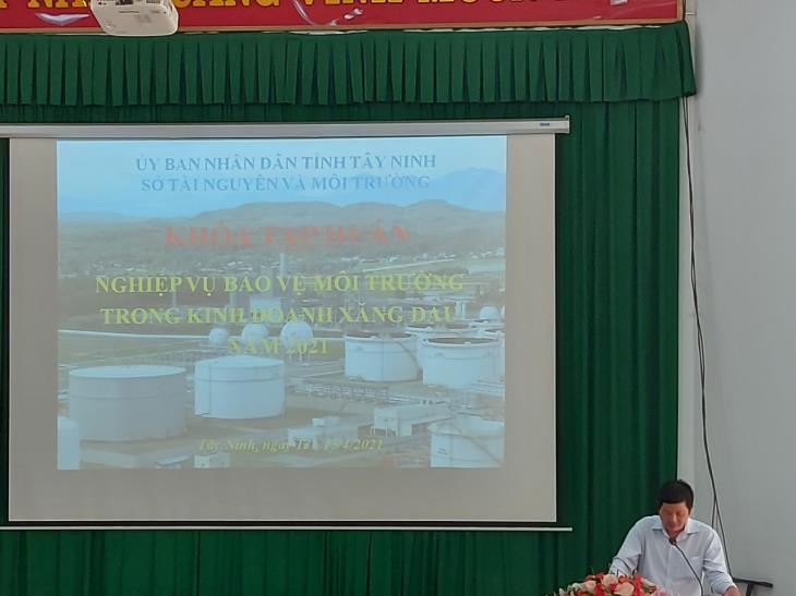 Tổ chức 02 lớp đào tạo nghiệp vụ Bảo vệ môi trường trong kinh doanh xăng dầu, khí dầu mỏ hóa lỏng trên địa bàn tỉnh Tây Ninh năm 2021 