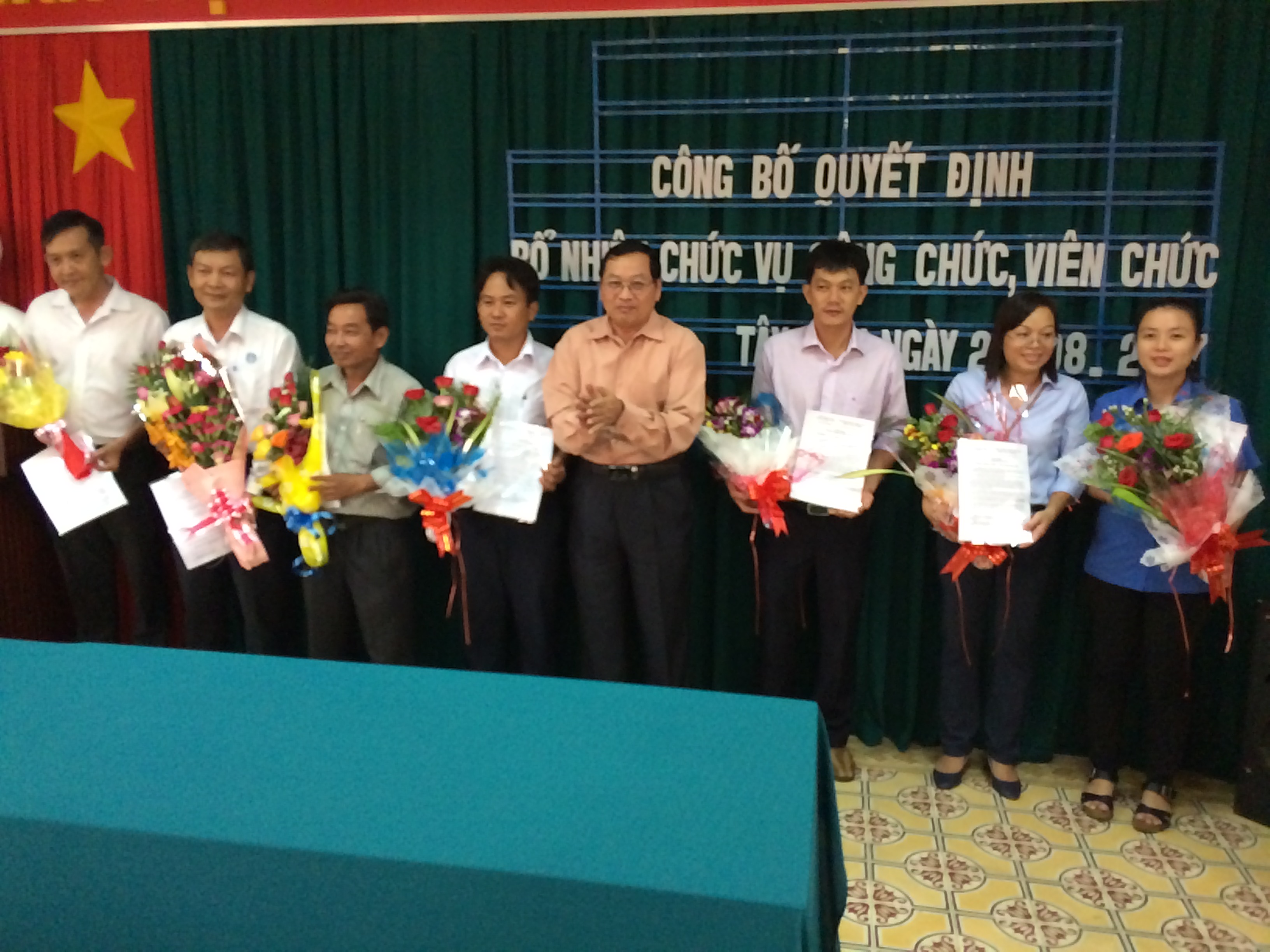 Bổ nhiệm Trưởng phòng, Phó Trưởng phòng,  Trưởng trạm thuộc các cơ quan đơn vị trực thuộc Sở